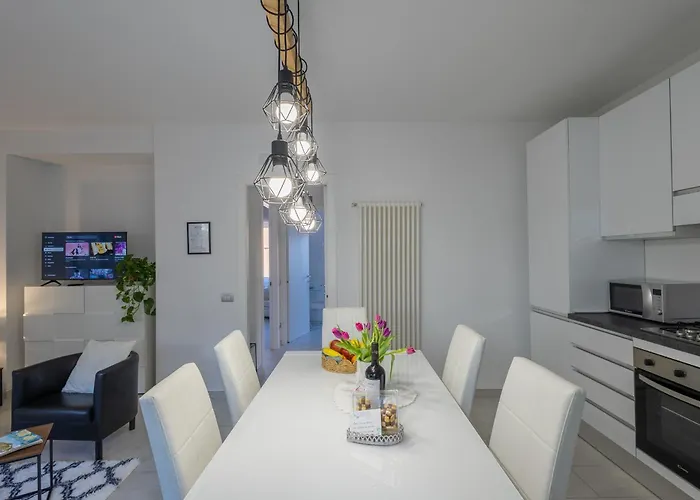 Borgo Vignola - Cozy In A Charming Village * Cremia